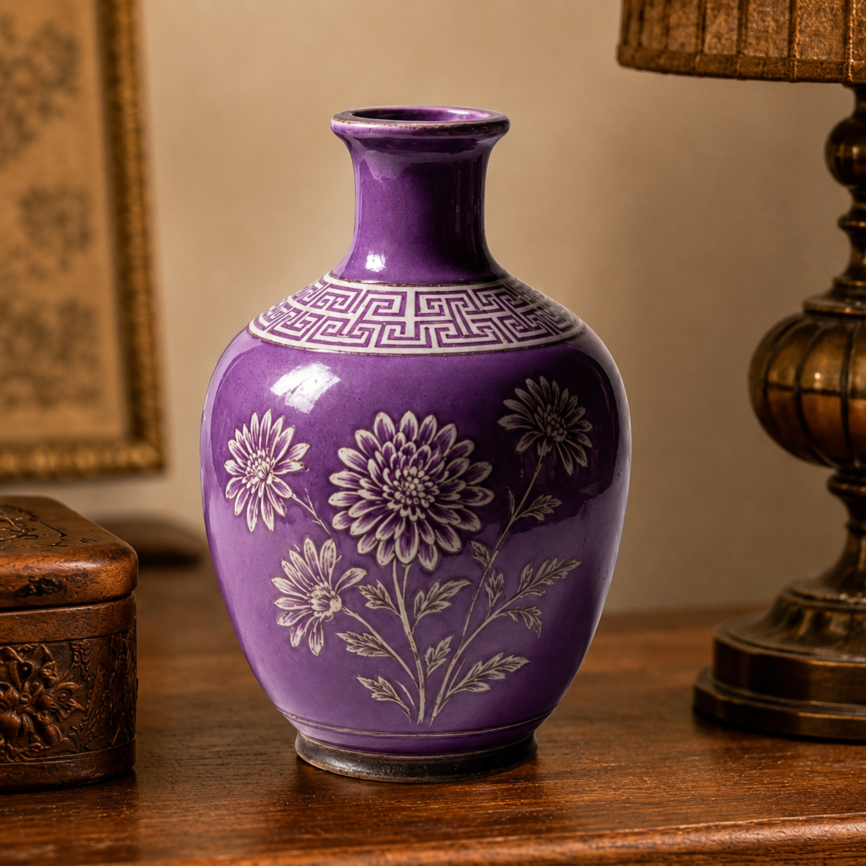 Amethyst Chrysanthemum Ceramic Bottle Vase